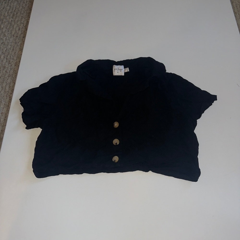 Black crop top